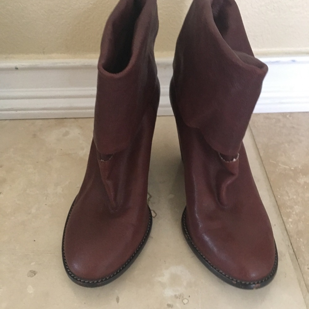 Vince camuto booties